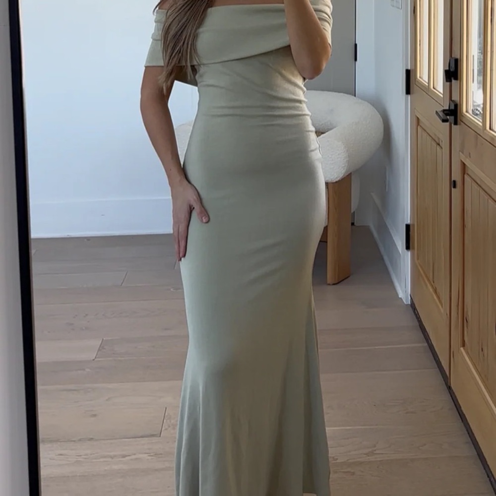 Off the Shoulder Dress in Sage Green - Monroe Worth Collective